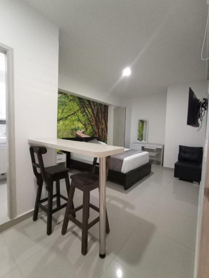 Hotel Granada Loft Кали Екстериор снимка