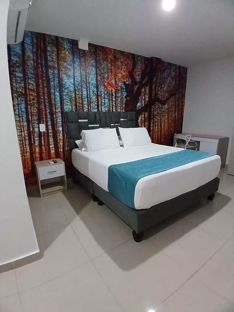 Hotel Granada Loft Кали Екстериор снимка